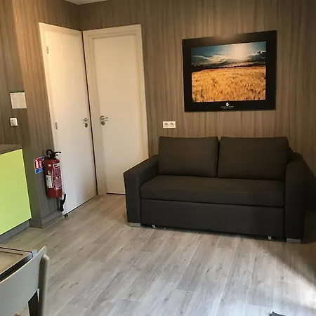 Les Cottages De France 루와시 앙 프랑스