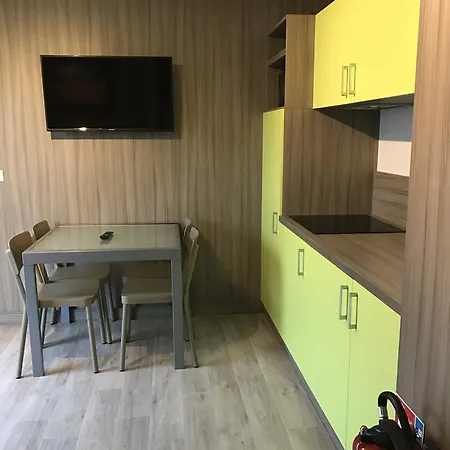 Les Cottages De France 루와시 앙 프랑스