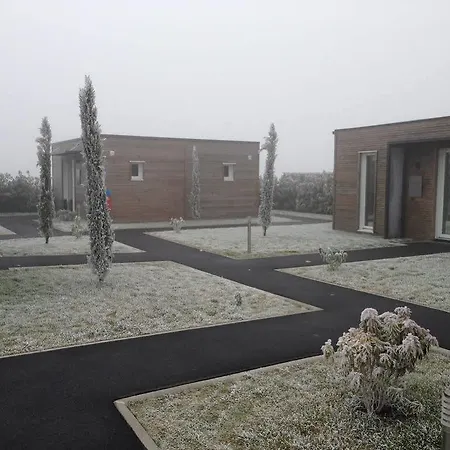 Les Cottages De France 루와시 앙 프랑스