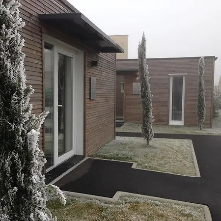호텔 Les Cottages De France