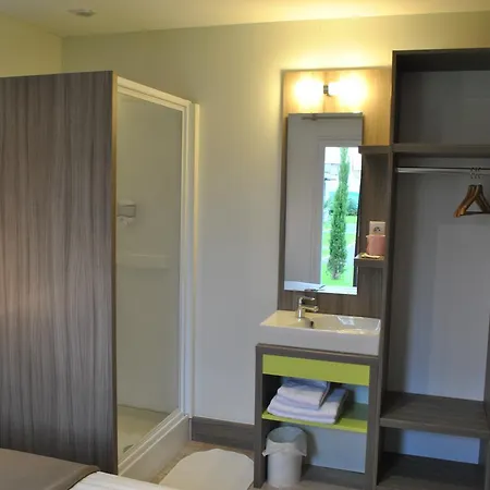 Les Cottages De France 호텔